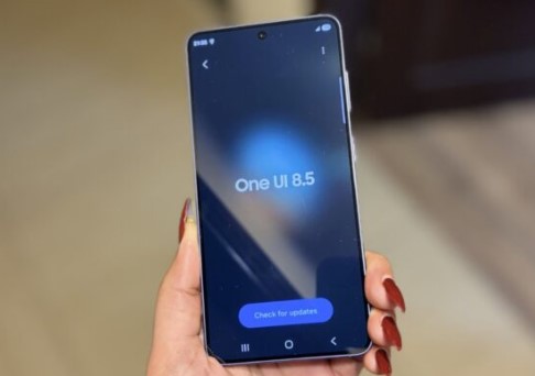 Samsung почала розгортання One UI 8.5: які Galaxy отримають оновлення